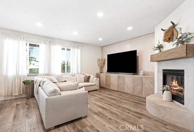 Detail Gallery Image 9 of 27 For 40148 Emily Pl, Murrieta,  CA 92563 - 4 Beds | 3 Baths
