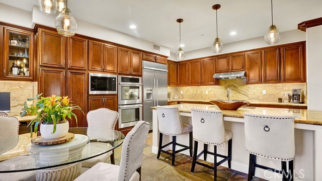 Detail Gallery Image 14 of 60 For 241 via Sedona, San Clemente,  CA 92673 - 5 Beds | 3/1 Baths