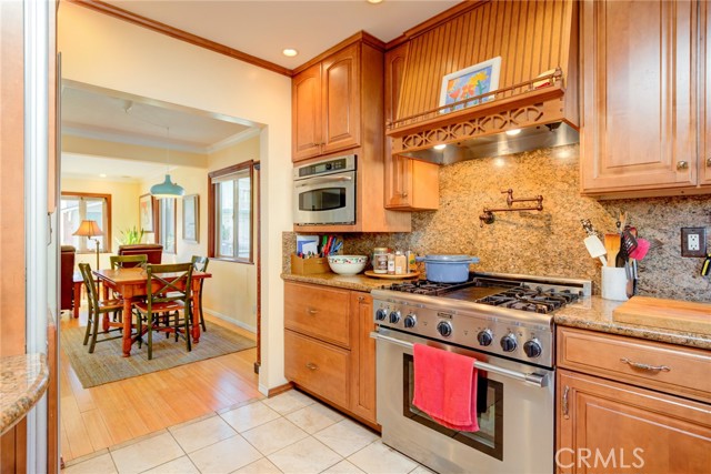 2804 Green Lane, Redondo Beach, California 90278, 3 Bedrooms Bedrooms, ,3 BathroomsBathrooms,Residential,Sold,Green,SB22001890