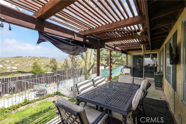 Detail Gallery Image 25 of 43 For 42245 Oak Canyon Rd, Hemet,  CA 92544 - 4 Beds | 3/1 Baths
