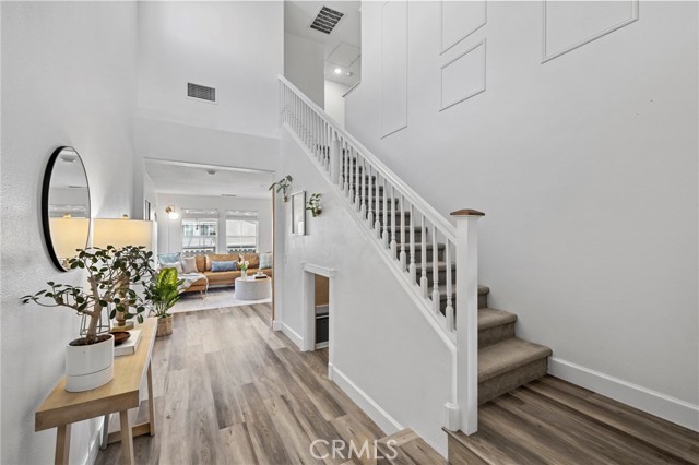 Detail Gallery Image 4 of 41 For 34 Platinum Cir, Ladera Ranch,  CA 92694 - 2 Beds | 2/1 Baths