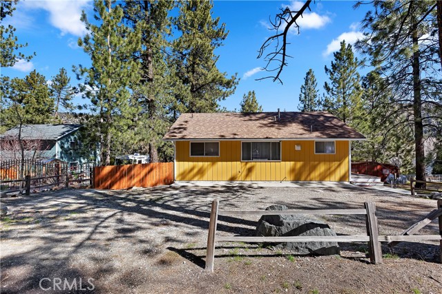 Image 2 for 990 Lark Rd, Wrightwood, CA 92397