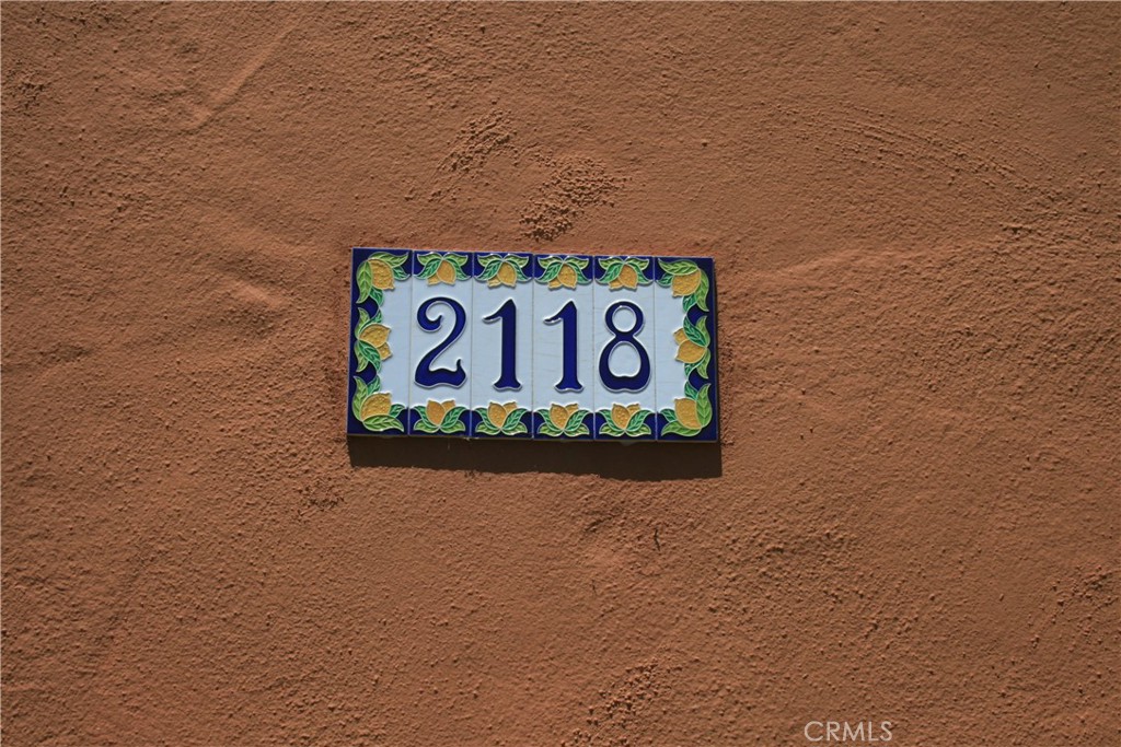 2118 Greenleaf Street