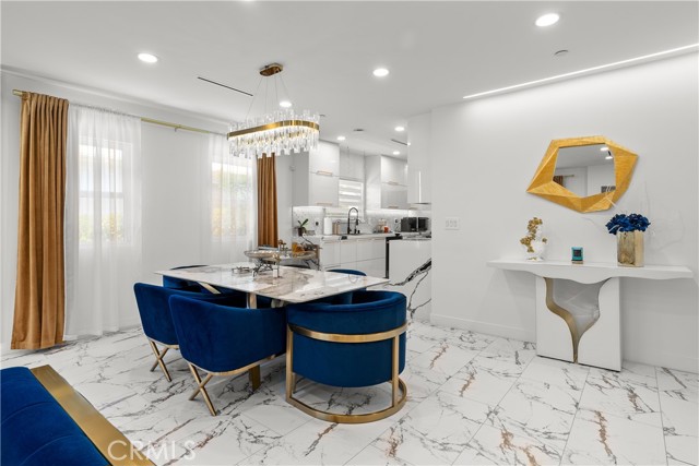 3419 Montrose Avenue, La Crescenta CA: https://media.crmls.org/medias/ca71f25c-237c-44bd-ad9e-8abcac69da34.jpg