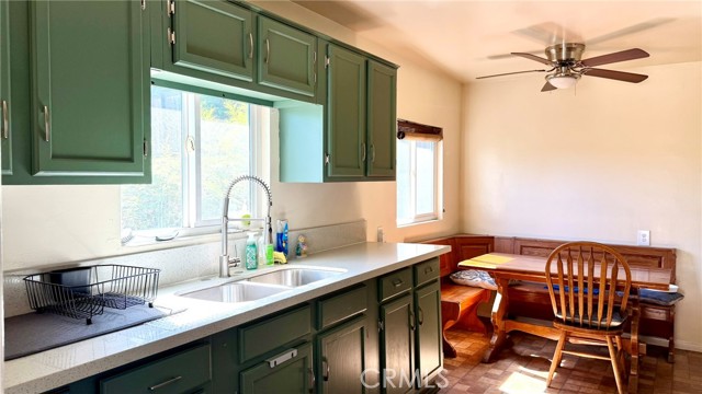 843 Laveta Terrace, Echo Park CA: https://media.crmls.org/medias/ca72a571-73f0-49ec-9080-eb2892881cf1.jpg