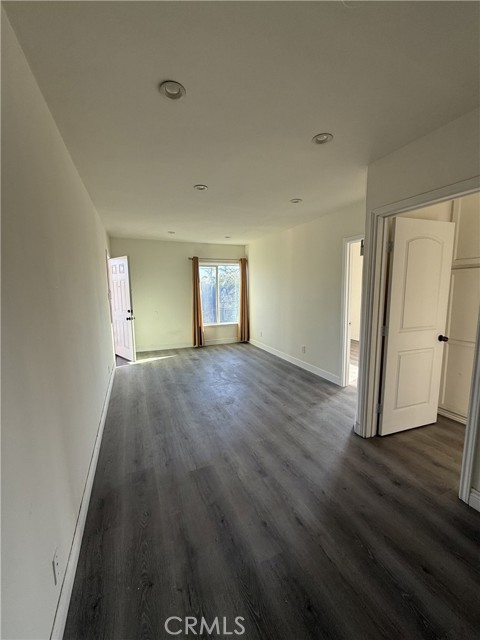 Detail Gallery Image 2 of 10 For 1415 N Cherokee #12,  Los Angeles,  CA 90028 - 2 Beds | 1 Baths