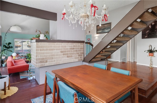 Detail Gallery Image 10 of 40 For 25451 via Macarena, Valencia,  CA 91355 - 5 Beds | 3 Baths
