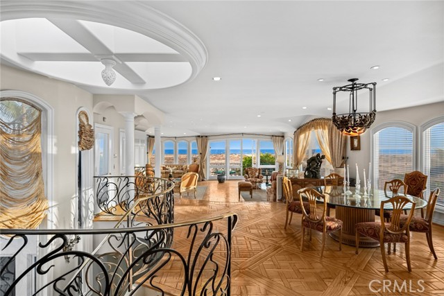 1201 E Balboa Boulevard, Newport Beach CA: https://media.crmls.org/medias/ca748415-c8b6-463f-a458-9088f1cd46aa.jpg