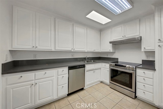 Detail Gallery Image 9 of 30 For 65 N Allen Ave #305,  Pasadena,  CA 91106 - 2 Beds | 2 Baths