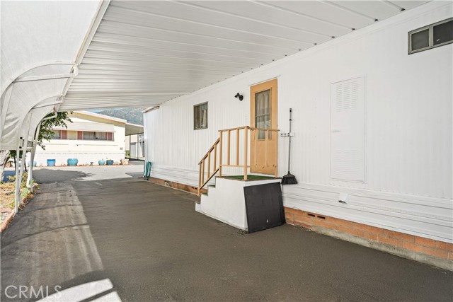 Detail Gallery Image 4 of 23 For 1035 E Huntington Dr., Monrovia,  CA 91016 - 2 Beds | 2 Baths