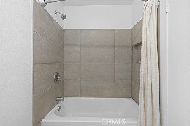 Detail Gallery Image 26 of 47 For 191 Rockwood #62, Irvine,  CA 92614 - 3 Beds | 2 Baths