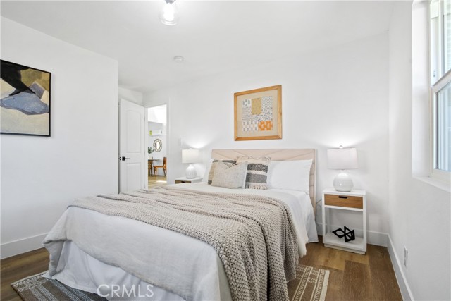 126 W 94th Street, Los Angeles CA: https://media.crmls.org/medias/ca76e676-cf29-49a2-b316-11601589e2c7.jpg