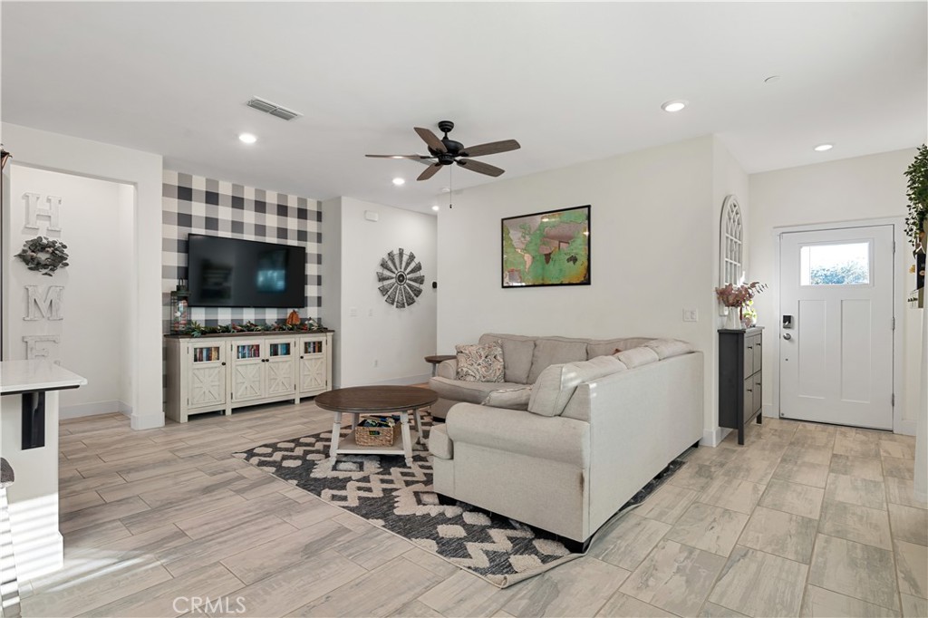 MLS #PI25260392 image #5