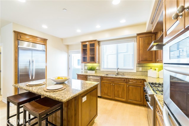 206 Calle Miramar, Redondo Beach, California 90277, 4 Bedrooms Bedrooms, ,3 BathroomsBathrooms,Residential,Sold,Calle Miramar,SB17021229