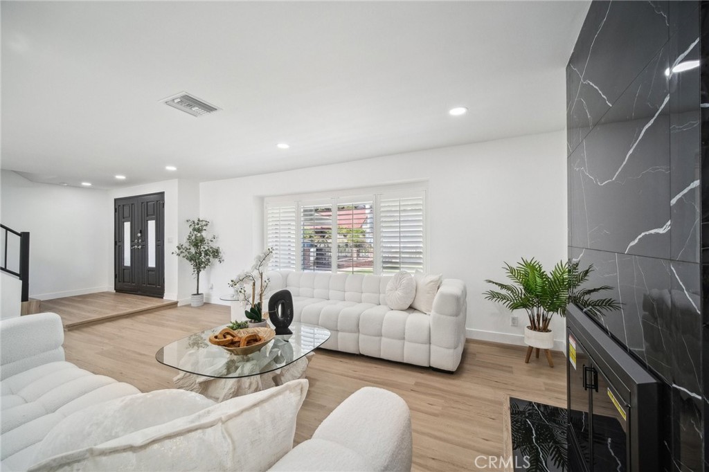 MLS #SR25258509 image #7