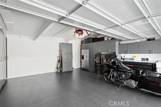 2085 Temple Hills Drive, Laguna Beach CA: https://media.crmls.org/medias/ca786149-8885-477c-beda-44c29793d86b.jpg