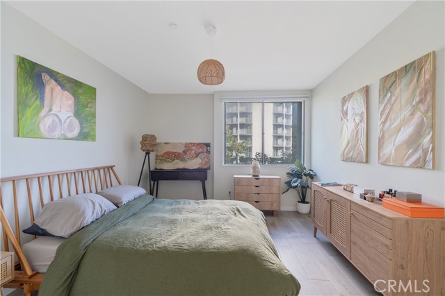 171 N Church Lane, Los Angeles CA: https://media.crmls.org/medias/ca7880c1-cac5-4765-8301-30054bd9205a.jpg