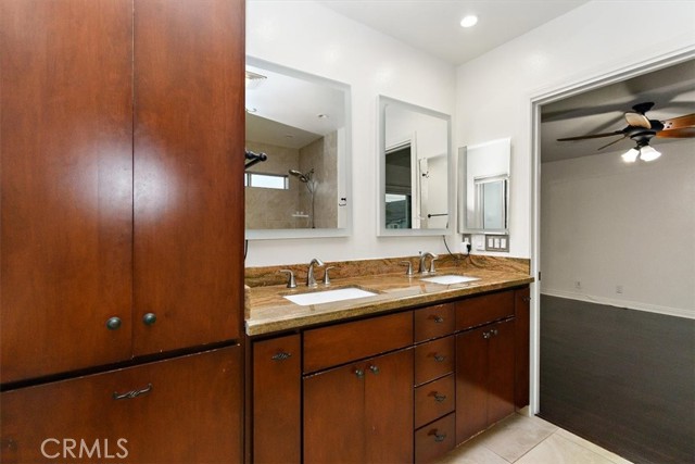 Detail Gallery Image 21 of 26 For 1908 Speyer, Redondo Beach,  CA 90278 - 3 Beds | 2/1 Baths