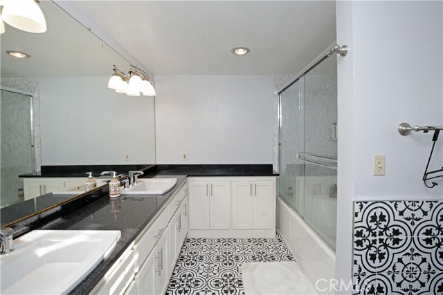 Detail Gallery Image 22 of 41 For 912 W 18th St 3a,  San Pedro,  CA 90731 - 2 Beds | 2 Baths