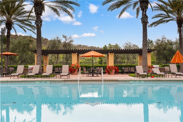 46 Shadybend, Irvine CA: https://media.crmls.org/medias/ca79655e-0c1a-4911-8715-1157eda616e3.jpg