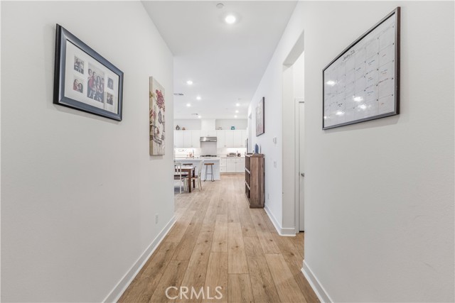 Detail Gallery Image 19 of 26 For 27227 Diamond Peak Ln #302,  Valencia,  CA 91381 - 4 Beds | 3/1 Baths