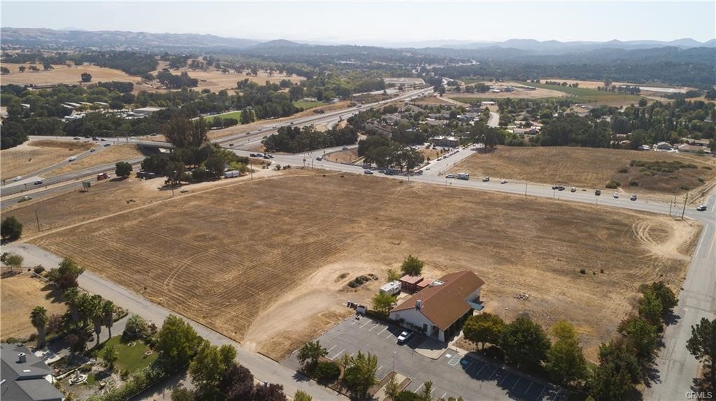 0 Vineyard Drive, Templeton, California 93465, ,Commercial Lease,For Rent,0 Vineyard Drive,CRNS24057954