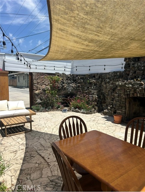 766 Obispo Avenue, Long Beach CA: https://media.crmls.org/medias/ca7a7358-9886-4e19-8174-f46ee597dda3.jpg