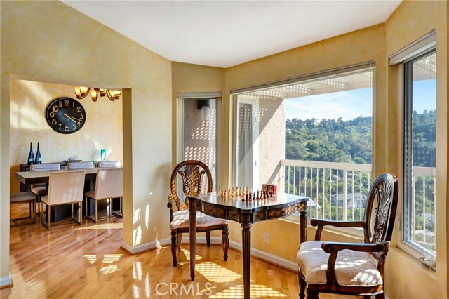 Detail Gallery Image 6 of 36 For 3681 Alta Mesa Dr, Studio City,  CA 91604 - 4 Beds | 4 Baths