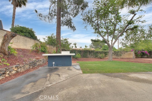 6087 Carol Avenue, Rancho Cucamonga CA: https://media.crmls.org/medias/ca7b3abc-587f-4c45-8a44-c99df7eda8a3.jpg
