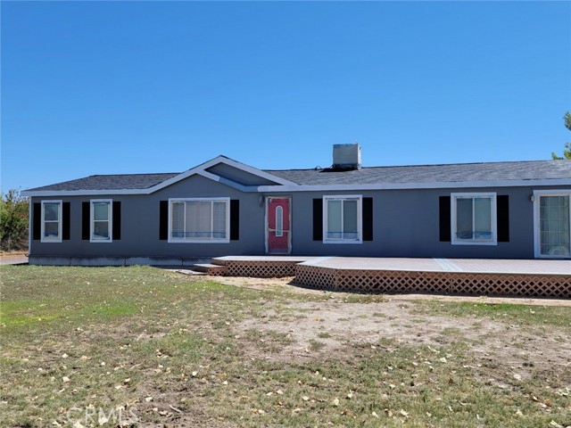 Detail Gallery Image 1 of 4 For 34232 Maui St, Newberry Springs,  CA 92365 - 4 Beds | 2 Baths