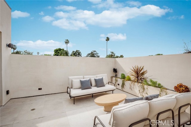 Detail Gallery Image 54 of 72 For 15447 Huston, Sherman Oaks,  CA 91403 - 5 Beds | 5/1 Baths