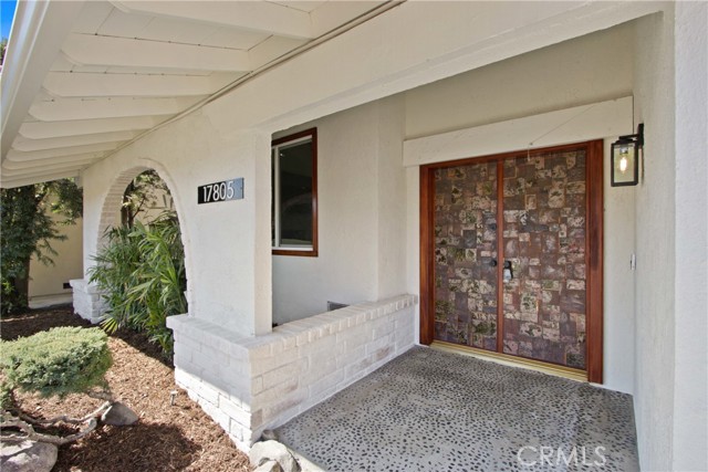 Detail Gallery Image 4 of 45 For 17805 Winterberry St, Fountain Valley,  CA 92708 - 6 Beds | 5/1 Baths