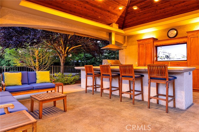 Detail Gallery Image 1 of 74 For 13959 Lindbergh Cir, Chico,  CA 95973 - 6 Beds | 4/2 Baths