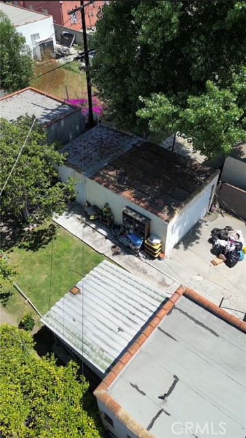 8758 S Hobart Boulevard, Los Angeles CA: https://media.crmls.org/medias/ca7d90fc-2438-47f7-a58c-040425c16717.jpg
