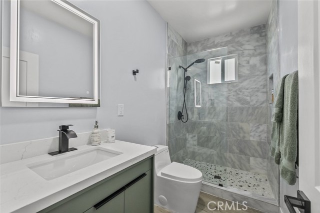 1727 N Kenmore Avenue, Los Angeles CA: https://media.crmls.org/medias/ca7eb2a2-a818-4bee-9b38-f61c850ef6c3.jpg