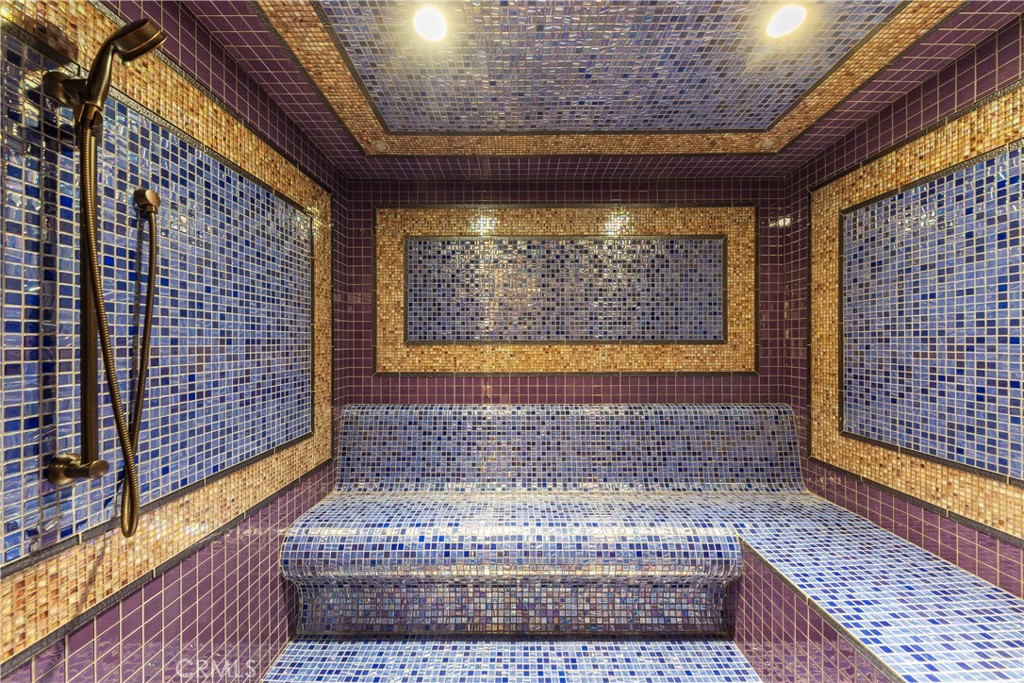 https://media.crmls.org/medias/ca7ecca4-f904-468f-8fcf-eebedc18e060.jpg?preset=X-Large