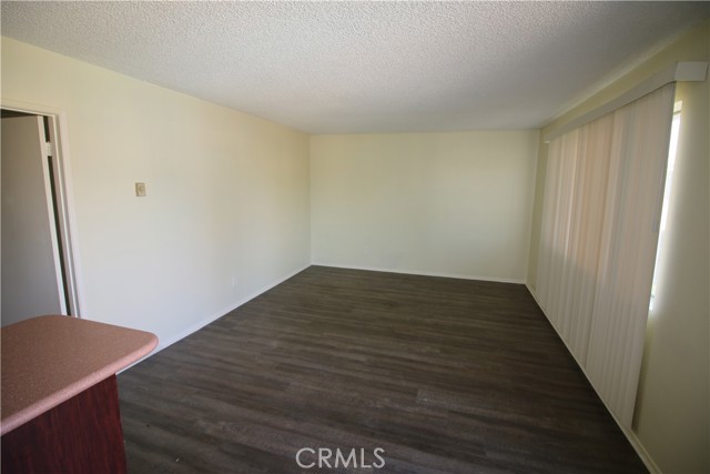 Detail Gallery Image 5 of 24 For 5535 Ackerfield Ave #50,  Long Beach,  CA 90805 - 2 Beds | 2 Baths