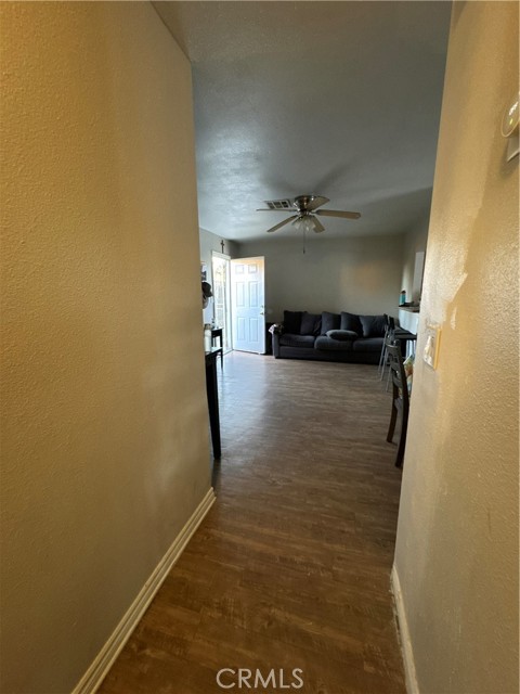 Detail Gallery Image 17 of 23 For 4438 Park, Riverside,  CA 92507 - 4 Beds | 2 Baths