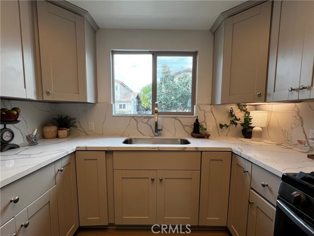 3004 Via Delores, Baldwin Park CA: https://media.crmls.org/medias/ca7f28c2-2e5f-48c8-baf4-392351745971.jpg