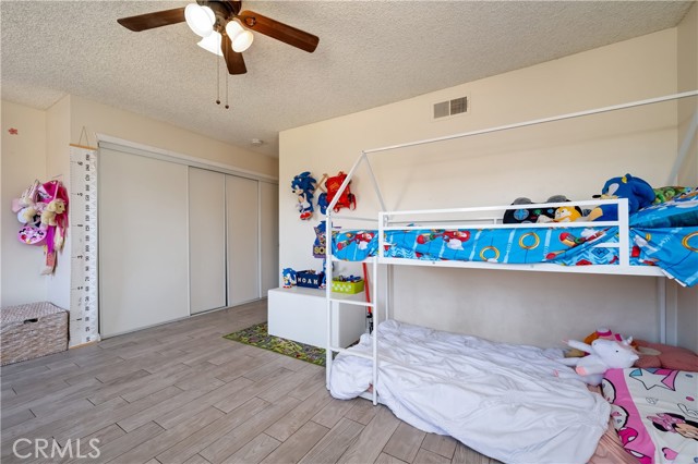 818 Live Oak Place, Corona CA: https://media.crmls.org/medias/ca80a9b0-c23e-44d4-bf78-9182a1e63fff.jpg