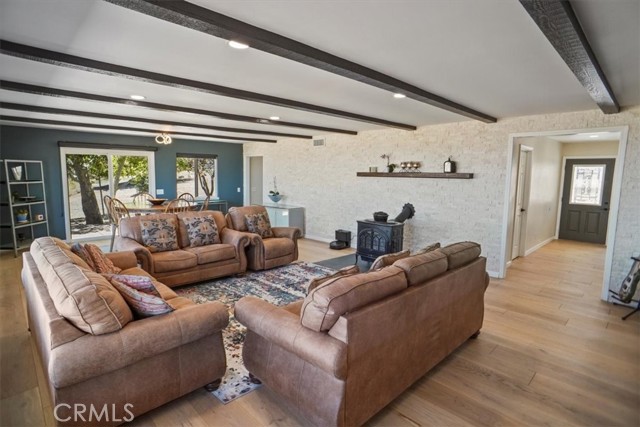 27811 Jubilee Run Road, Pearblossom CA: https://media.crmls.org/medias/ca80c41b-5de6-47aa-9285-ae4e3f3ebb0d.jpg