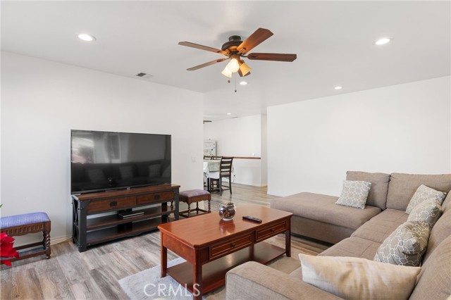 Detail Gallery Image 12 of 56 For 8548 Turlock, Riverside,  CA 92504 - 3 Beds | 2 Baths