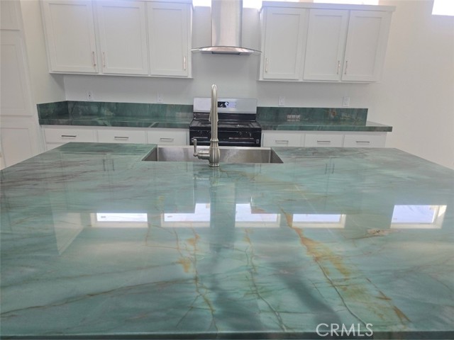 21500 Lassen, Chatsworth CA: https://media.crmls.org/medias/ca813107-32ce-436b-ad4a-2c2a8d4dcd11.jpg