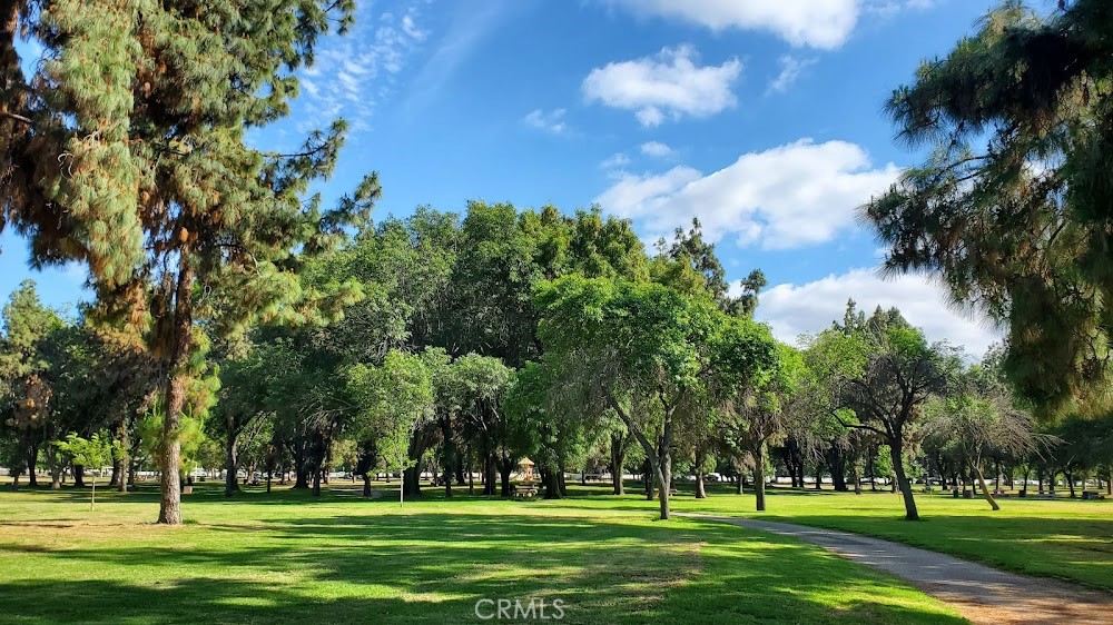https://media.crmls.org/medias/ca817abf-23c3-4dcf-89ff-6d4b87d29240.jpg?preset=X-Large