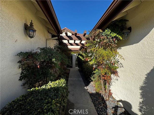 Detail Gallery Image 3 of 33 For 27387 Paseo Laguna, San Juan Capistrano,  CA 92675 - 2 Beds | 2/1 Baths