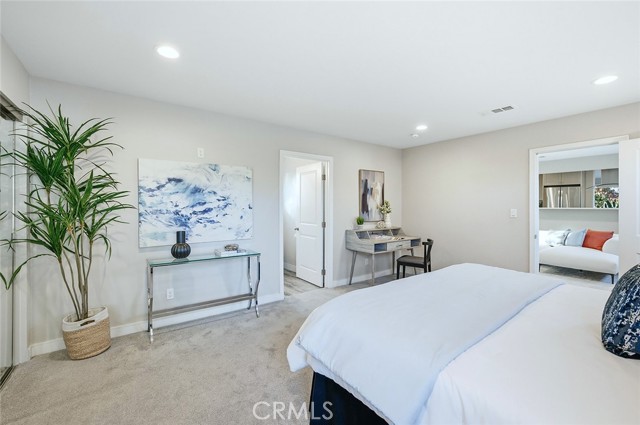 Detail Gallery Image 26 of 48 For 5990 E El Paseo, Long Beach,  CA 90815 - 3 Beds | 2 Baths