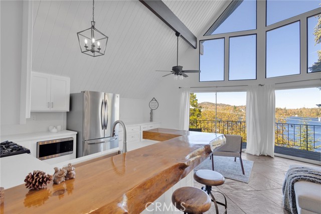 3 Bed Home for Sale in Lake Arrowhead, California