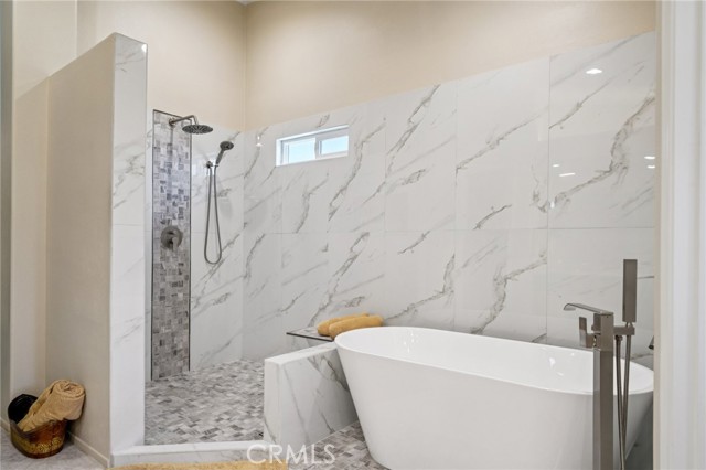 6586 Manzanita Court, Chino CA: https://media.crmls.org/medias/ca82983c-6707-403d-a89b-8cf4dc89afcc.jpg