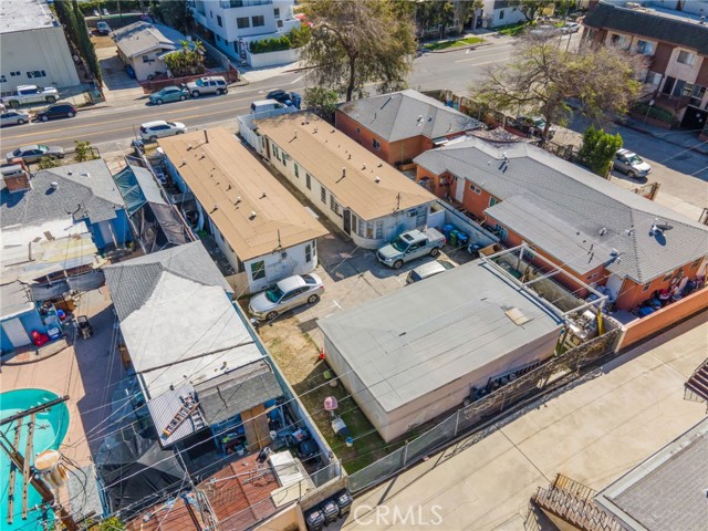 5841 Tujunga Avenue, North Hollywood CA: https://media.crmls.org/medias/ca831f81-5be4-4147-91f5-3c1b418a2076.jpg