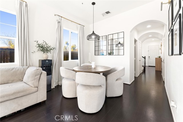 1474 De La Vina Street, Chula Vista CA: https://media.crmls.org/medias/ca832707-876b-49d2-8507-36880a9cb94d.jpg